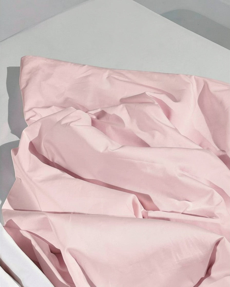 Capa de duvet branca 100% algodão 400 fios Cozybed home, com fechamento de botões.
