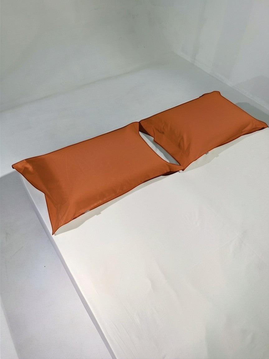 Fronha branca 50cm x 70cm Cozybed home 100% algodão 400 fios percal acetinado, toque macio e antialérgica.